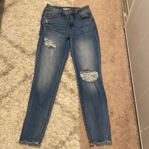 Size 1 classic rise Rewash jeans. No stains or damage.